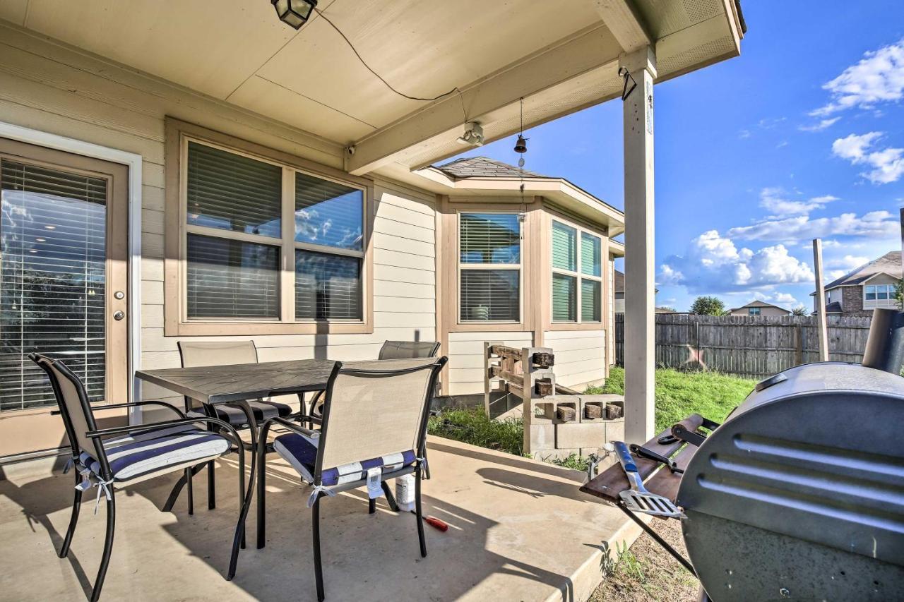 San Antonio Home With Yard About 8 Mi To Lackland! Extérieur photo