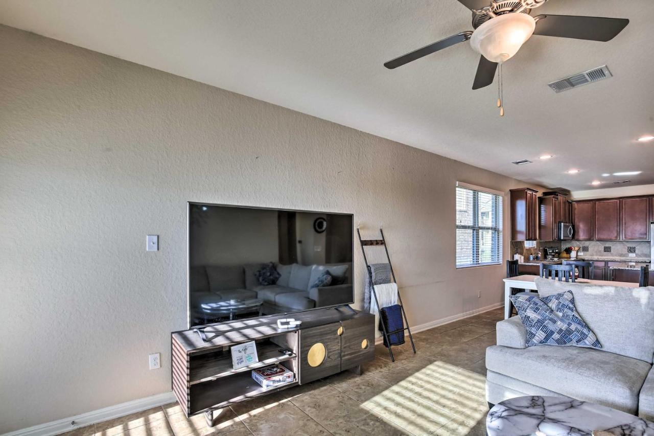 San Antonio Home With Yard About 8 Mi To Lackland! Extérieur photo