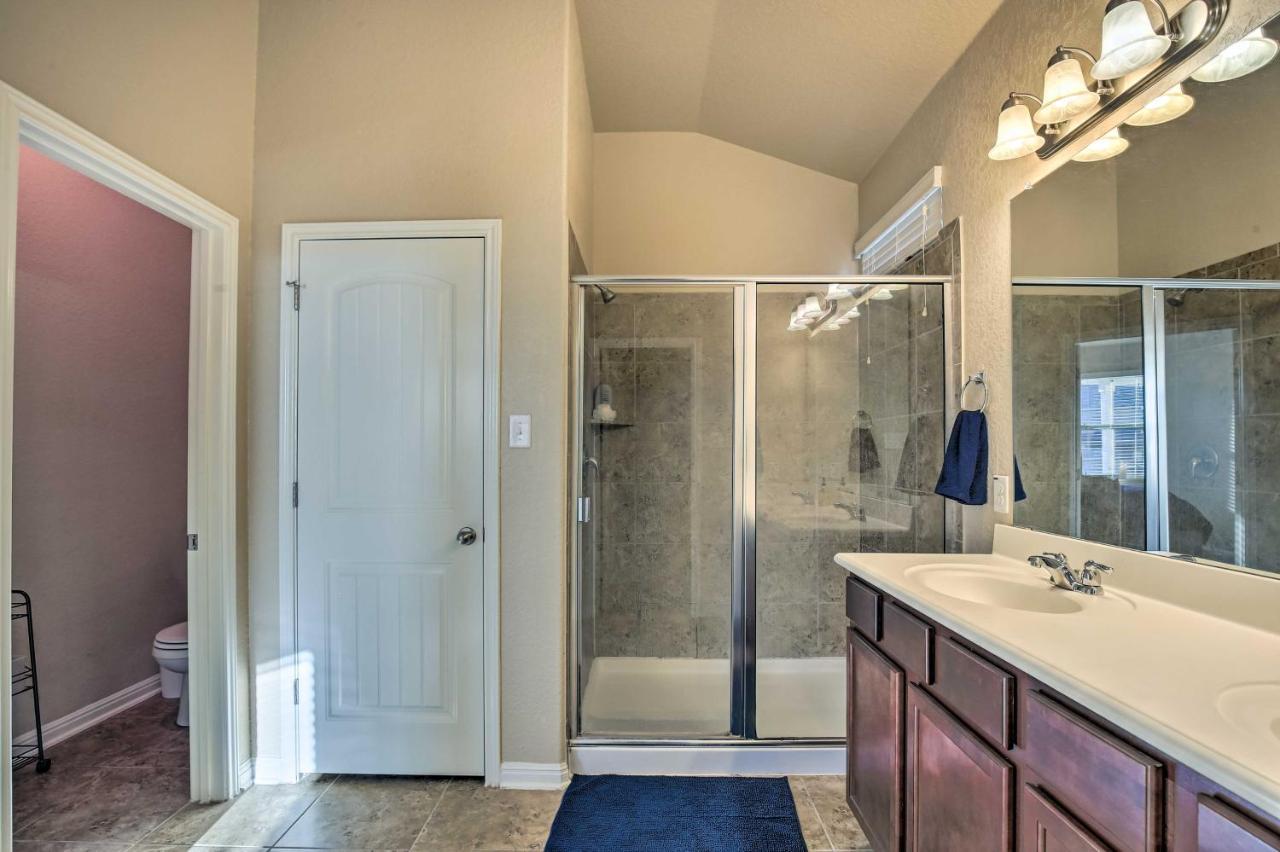 San Antonio Home With Yard About 8 Mi To Lackland! Extérieur photo